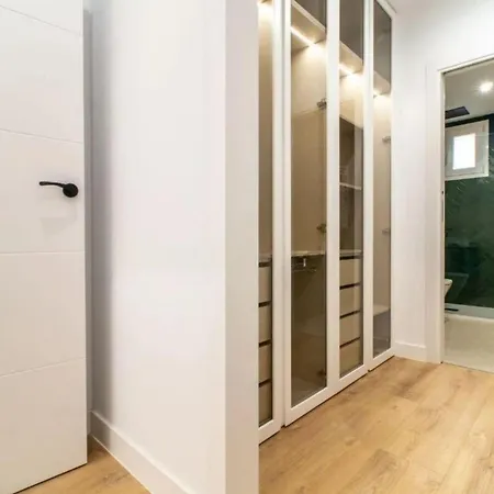 Premium Apartamento, 3 Dormitorios, Oldtown, شقة